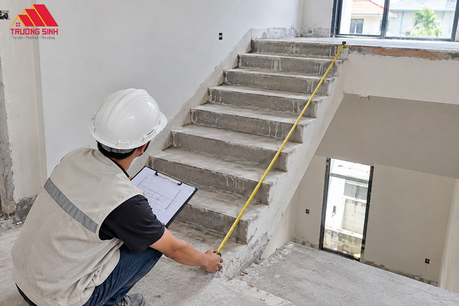 Khảo sát và đo đạc cầu thang